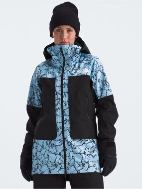 The North Face Women's Light Blue Marble & Black Ski Jacket